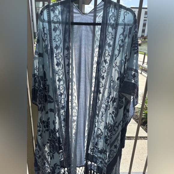 Floral Velvet Burnout Tassel Kimono / Boho Floral Top - Picture 7 of 7